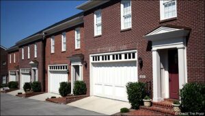 Read more about the article Advice on Replacing Your Garage Door