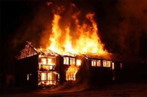 Read more about the article Common House Fire Causes: What You Need to Know