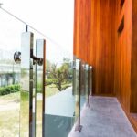 7 Key Features of Glass Railing That Give All Benefits and No Harm