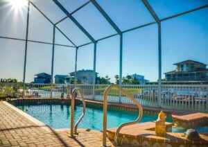 Read more about the article How to Pick the Best Swimming Pool Enclosure