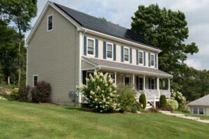 Read more about the article Is Vinyl Siding a Good Investment for Louisville Homeowners?