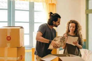 Read more about the article 7 Tips to Manage the Stress of Moving