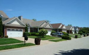 Read more about the article 5 Reasons to Buy a Home in Louisville