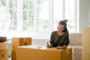 Read more about the article 11 Steps: New Home Complete Moving Checklist