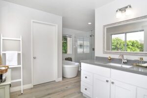 Read more about the article Simple Bathroom Upgrades that Make a Big Difference