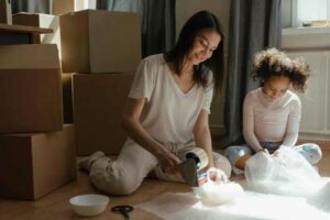 Read more about the article 8 Packing Hacks for a Smooth Moving Experience