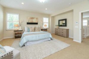 Read more about the article 7 Budget Bedroom Renovation Ideas That Really Work