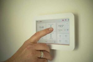 Read more about the article 3 Ways to Maximize Energy Savings with Smart Thermostats