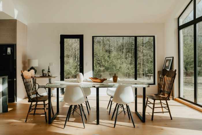 Photo of a modern dining room - 5 Benefits of Privacy Screens in Your Home