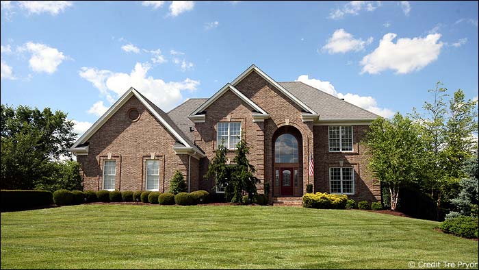 Photo of House in Paramont Estates Louisville Kentucky