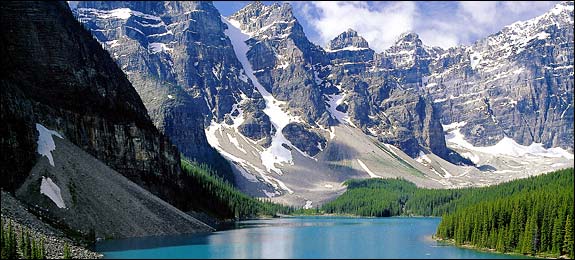 Photo of Moraine Lake in Alberta, Canada.